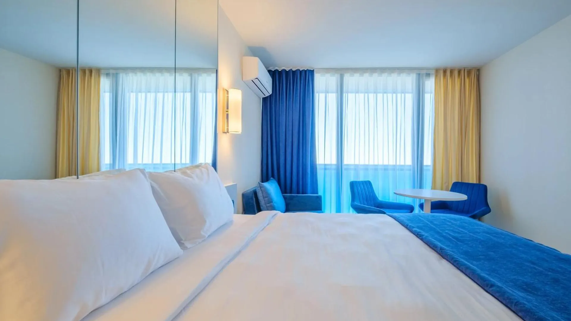 Panorama Sea View Hotel In City Batumi Lägenhetshotell