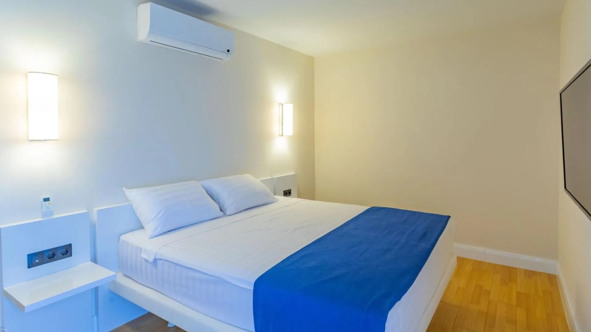 Panorama Sea View Hotel In City Batumi Georgien